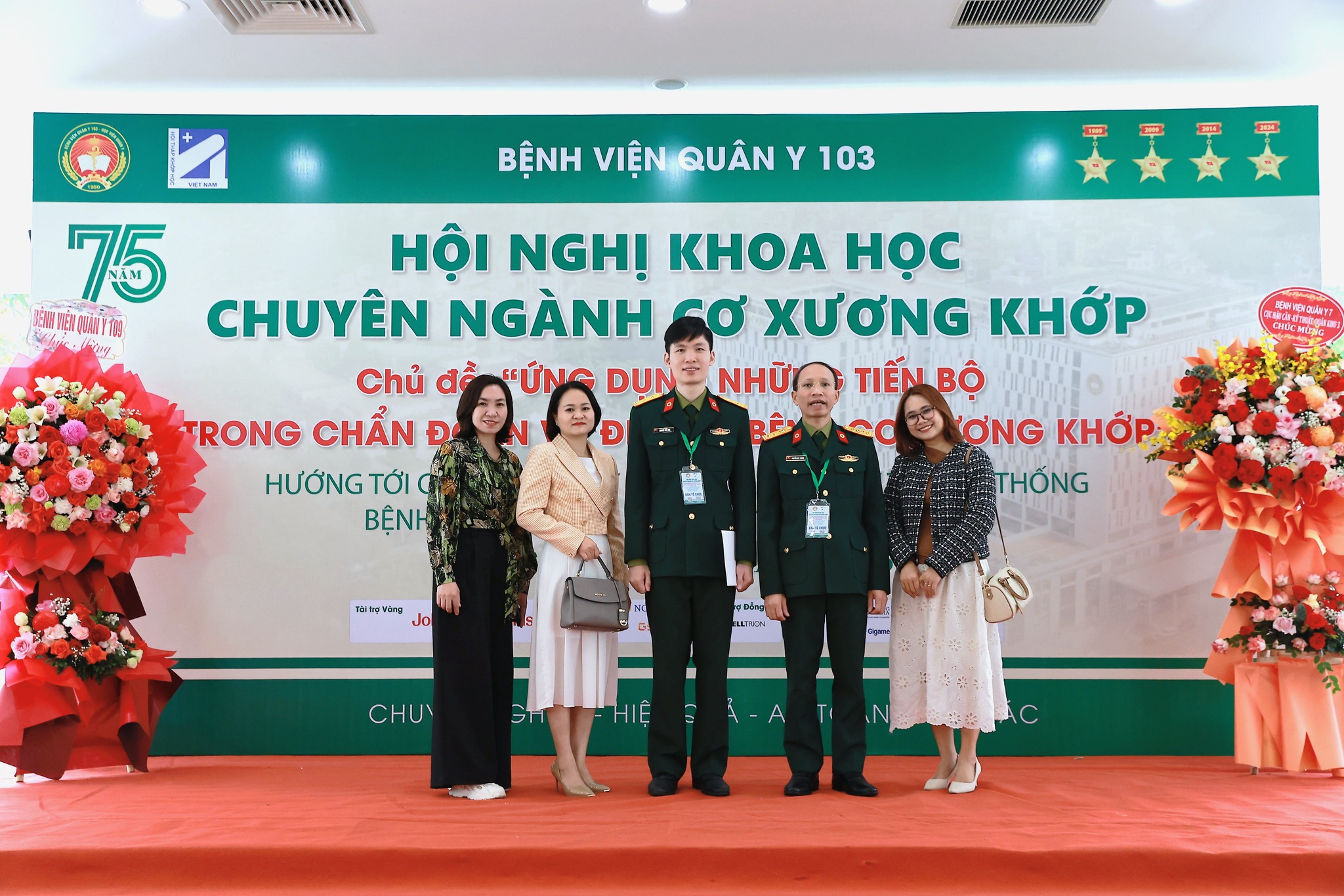 Omniarch tại hội nghị cơ xương khớp bệnh viện 103