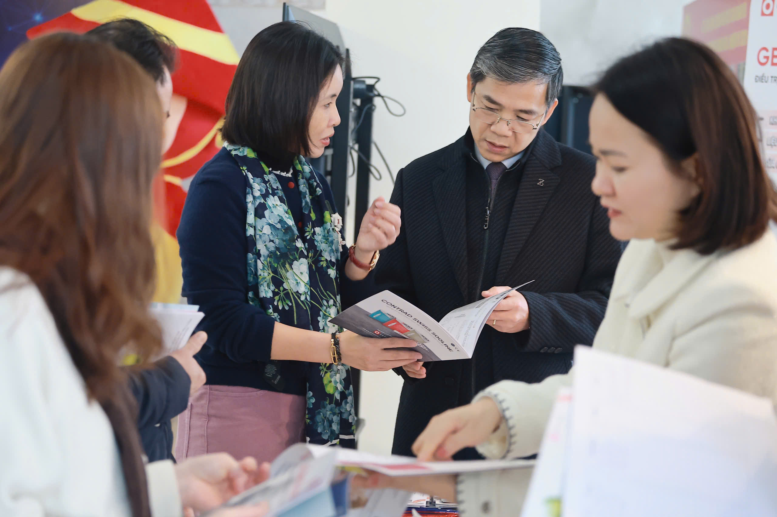 Omniarch đồng hành cùng hội thảo chuyên đề “Các phương pháp mới trong điều trị viêm gân và thoái hóa khớp” tại Bệnh viện Đa khoa Tỉnh Thanh Hóa