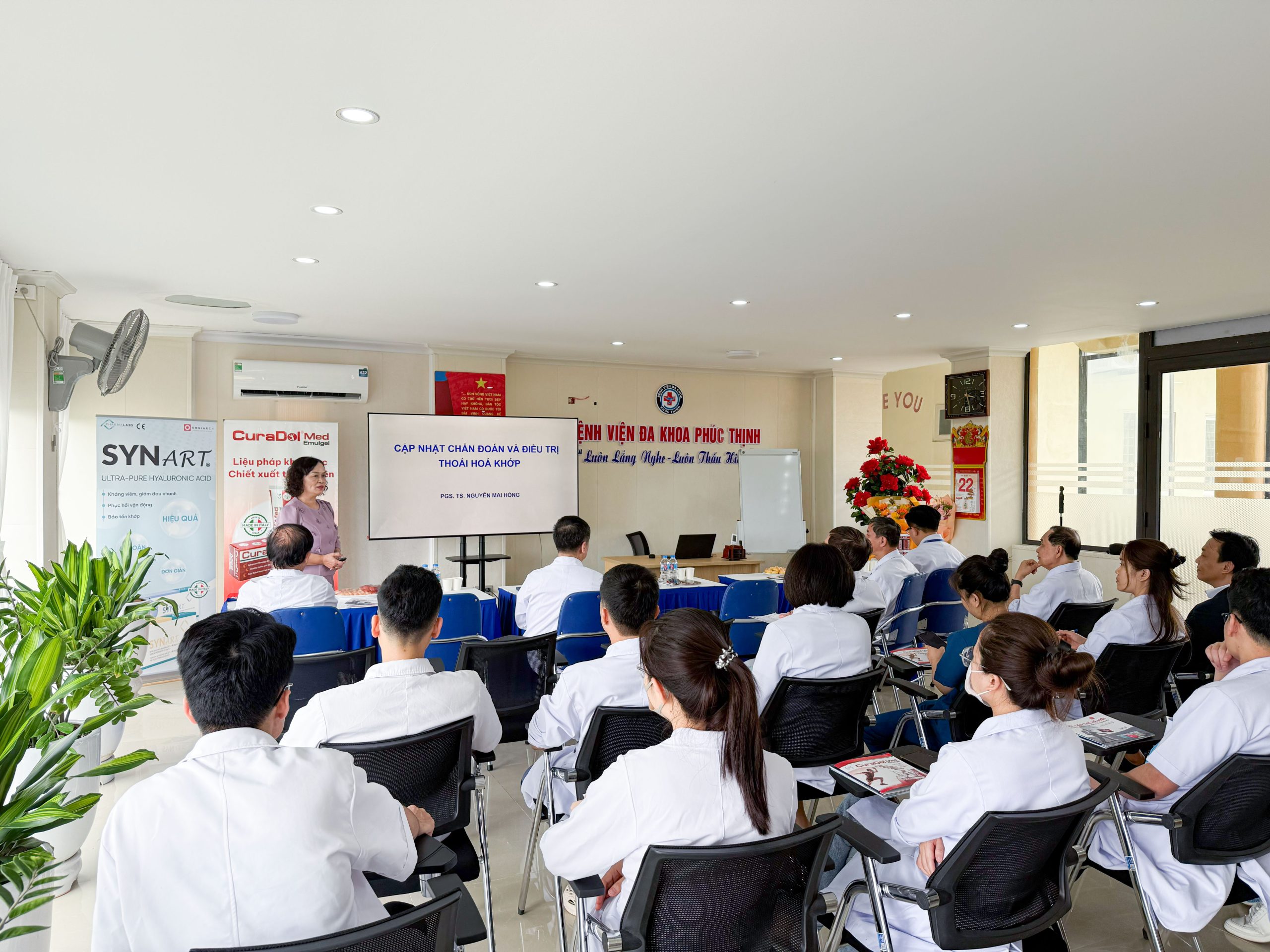 OMNIARCH PHỐI HỢP CÙNG BỆNH VIỆN ĐA KHOA PHÚC THỊNH TỔ CHỨC HỘI THẢO CẬP NHẬT ĐIỀU TRỊ THOÁI HÓA KHỚP GỐI