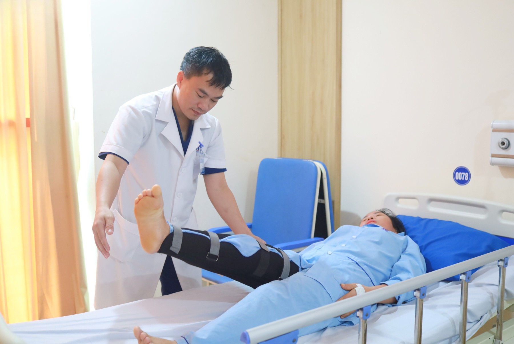 Tuân thủ các hướng dẫn giúp người bệnh phòng ngừa nguy cơ tái chấn thương và các biến chứng tiềm ẩn